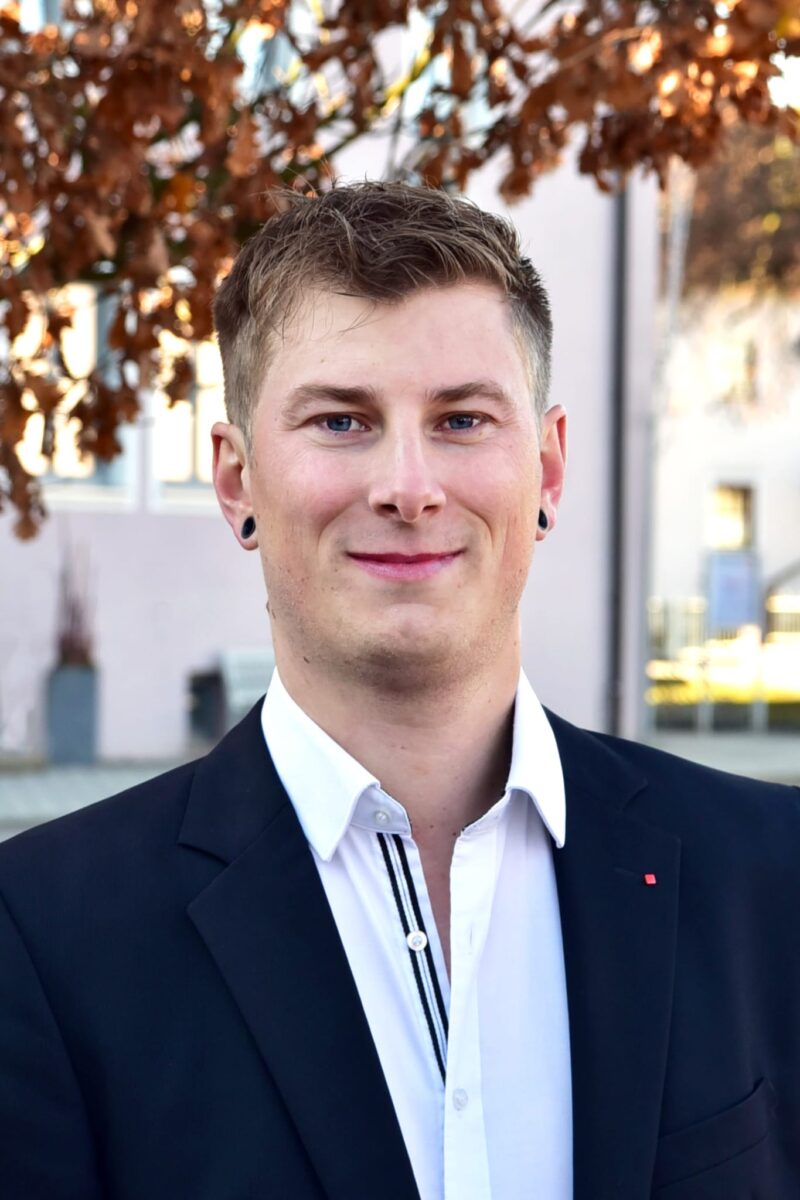 Daniel Mirlach kandidiert als Bürgermeister in Maxhütte-Haidhof