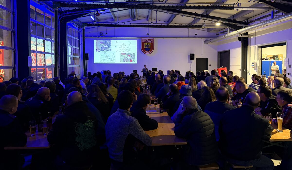 Vortrag über Tierrettung bei Stallbränden in Floß